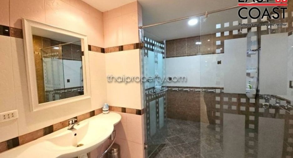 For sale 3 bedrooms house in Bang Lamung, Chonburi