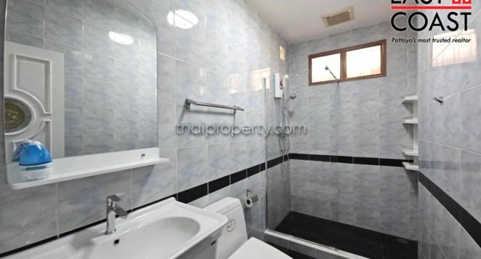 For sale 3 bedrooms house in Bang Lamung, Chonburi
