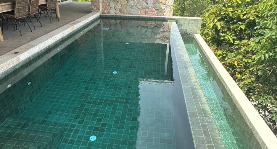 For sale 4 bedrooms villa in Ko Pha-ngan, Surat Thani