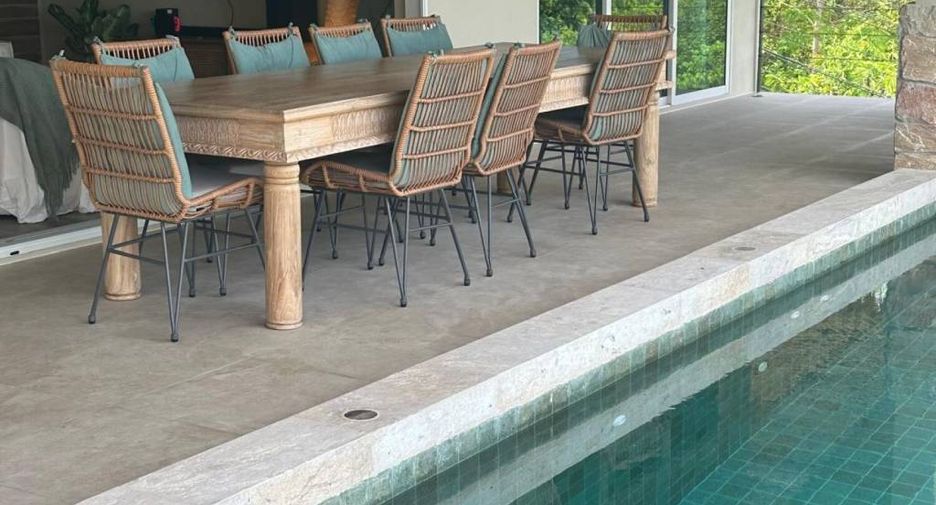 For sale 4 bedrooms villa in Ko Pha-ngan, Surat Thani