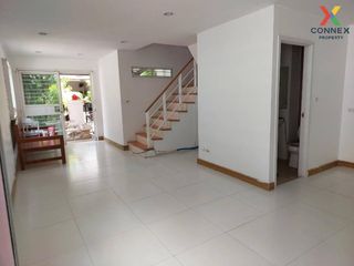 For sale 3 Beds townhouse in Sam Phran, Nakhon Pathom