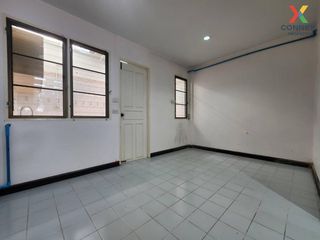 For sale 2 Beds townhouse in Sam Phran, Nakhon Pathom