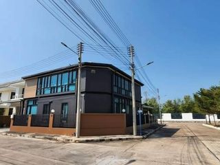 For sale 4 bed house in Mueang Chon Buri, Chonburi