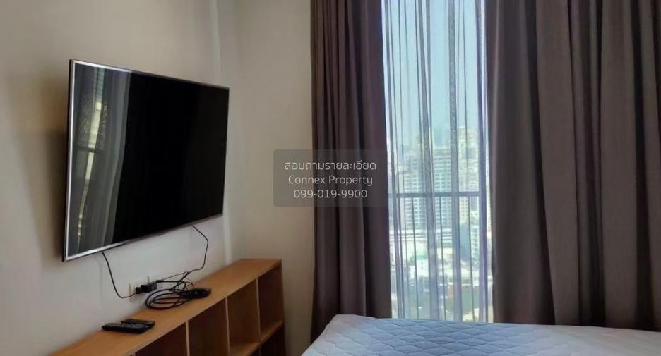 For rent 3 bedrooms condo in Watthana, Bangkok