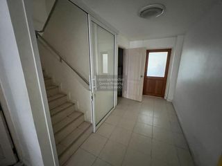 For rent 4 bedrooms retail Space in Khlong San, Bangkok
