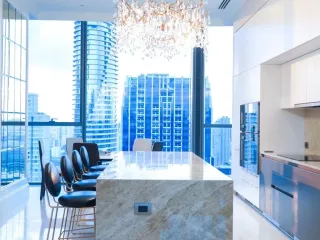 For sale 4 Beds condo in Pathum Wan, Bangkok