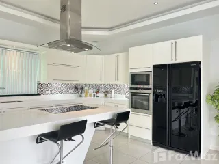 For sale 4 bed house in Bang Lamung, Chonburi