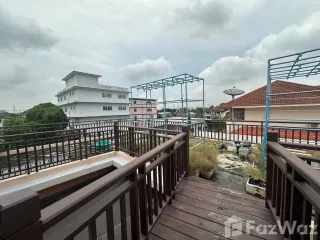For sale 5 Beds house in Bang Khae, Bangkok