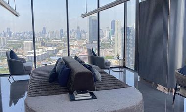 For rent 1 bed condo in Huai Khwang, Bangkok