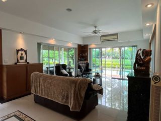 For sale 4 Beds villa in Mae On, Chiang Mai