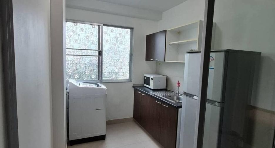 For rent 1 bed condo in Huai Khwang, Bangkok