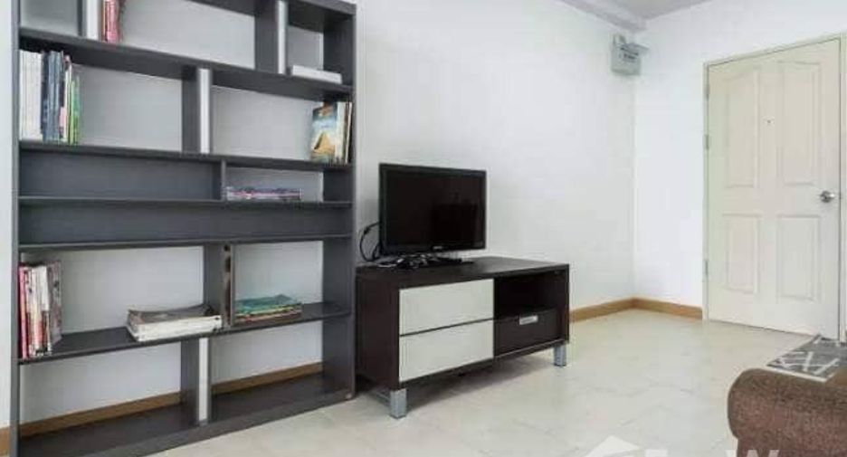 For rent 1 bed condo in Huai Khwang, Bangkok