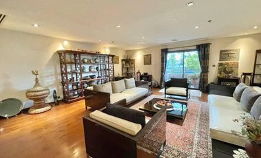 For sale 3 bed condo in Watthana, Bangkok