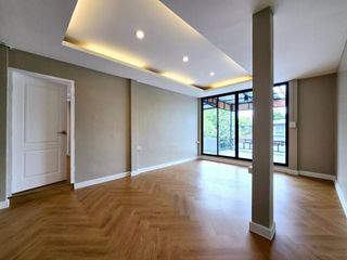 For sale 3 bed office in Bang Kapi, Bangkok
