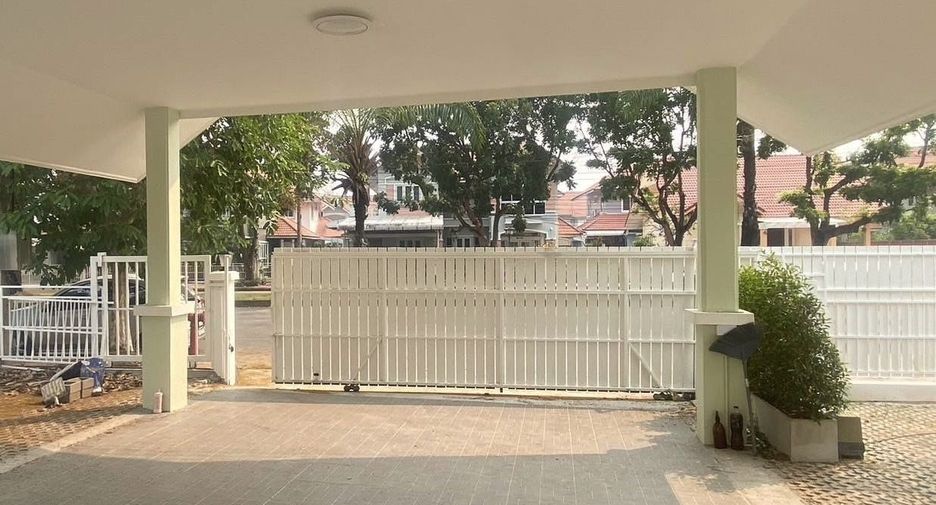 For rent 3 Beds villa in Hang Dong, Chiang Mai
