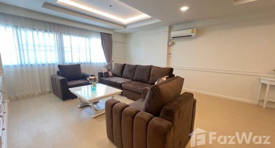 For rent 3 Beds apartment in Khlong Toei, Bangkok