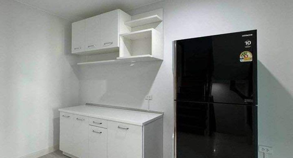 For rent 3 Beds townhouse in Suan Luang, Bangkok