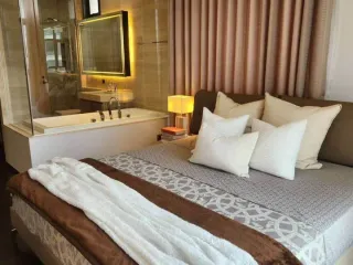 For rent 2 Beds condo in Khlong Toei, Bangkok