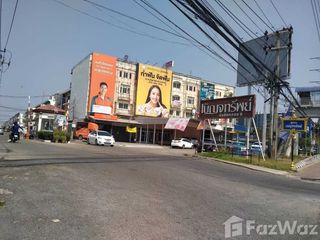 For rent 9 bed townhouse in Thanyaburi, Pathum Thani