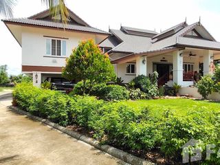 For sale 3 bed villa in Ban Thi, Lamphun