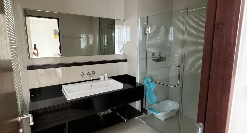 For rent 3 bed townhouse in Thalang, Phuket