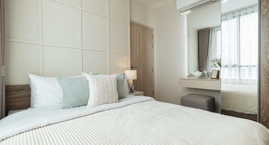 For rent 2 Beds condo in Bangkok Noi, Bangkok