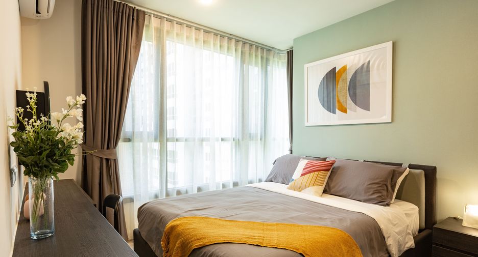 For sale 2 bed condo in Huai Khwang, Bangkok