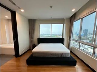 For rent 3 Beds condo in Yan Nawa, Bangkok