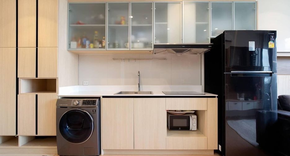 For sale 2 Beds condo in Watthana, Bangkok