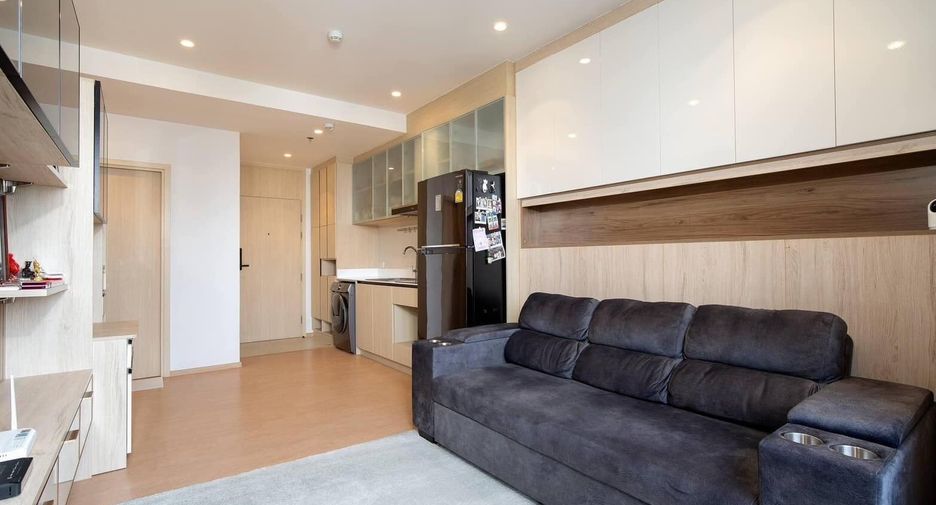 For sale 2 Beds condo in Watthana, Bangkok