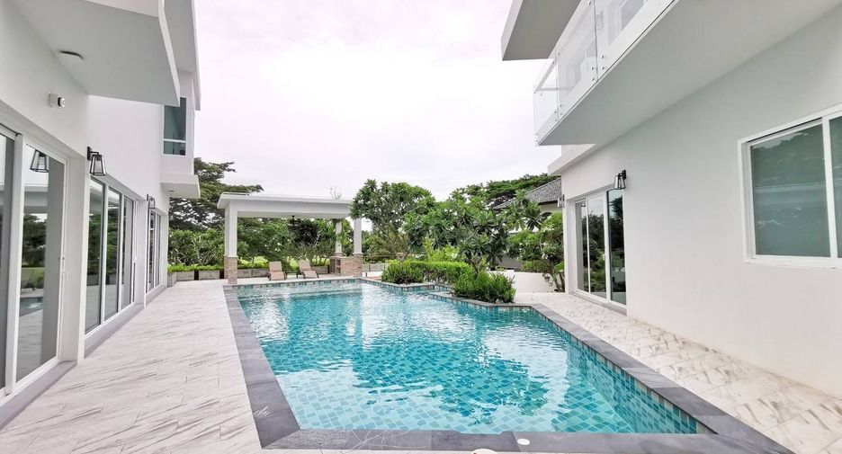 For sale 6 Beds villa in Cha Am, Phetchaburi