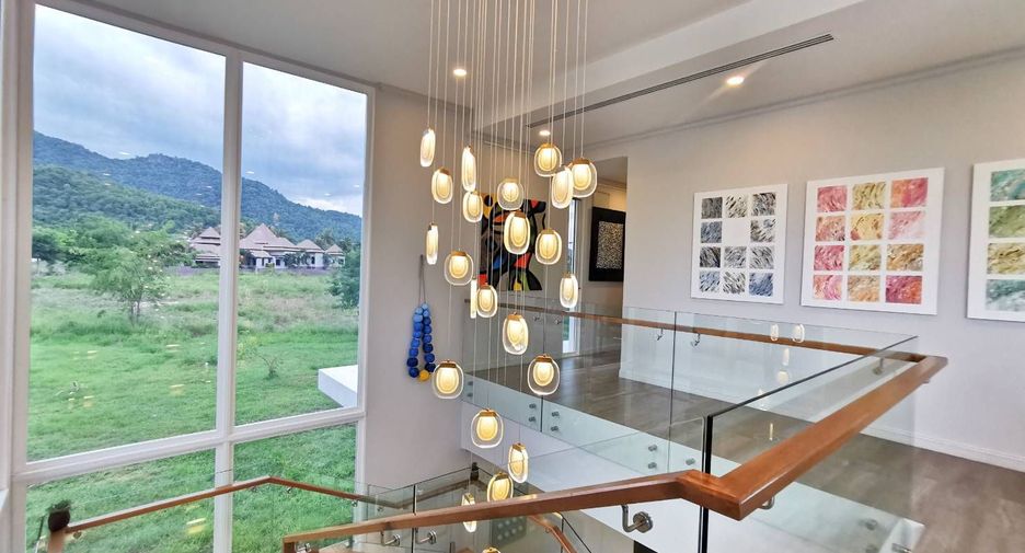 For sale 6 Beds villa in Cha Am, Phetchaburi