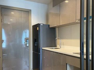 For sale studio condo in Huai Khwang, Bangkok