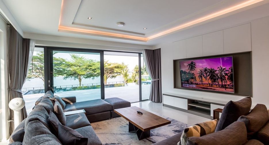 For rent 3 Beds villa in Cha Am, Phetchaburi
