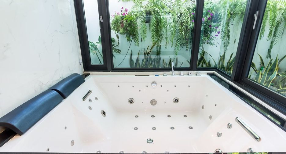 For rent 3 Beds villa in Cha Am, Phetchaburi