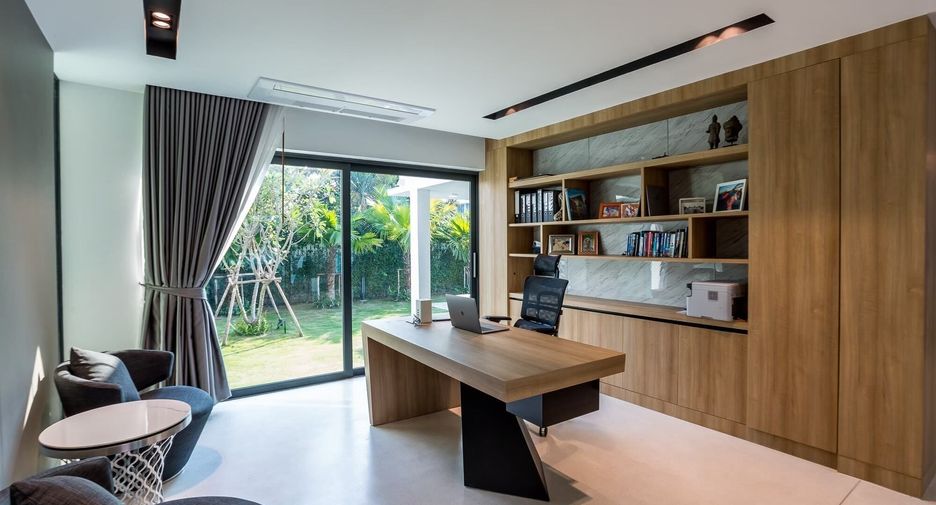 For rent 3 Beds villa in Cha Am, Phetchaburi