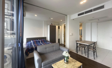 For sale 1 bed condo in Sathon, Bangkok