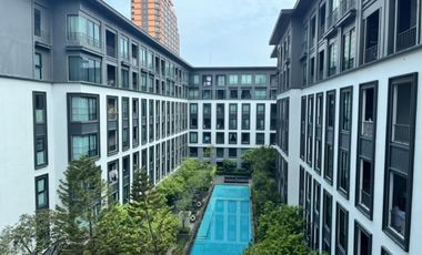 For rent 2 bed condo in Pathum Wan, Bangkok