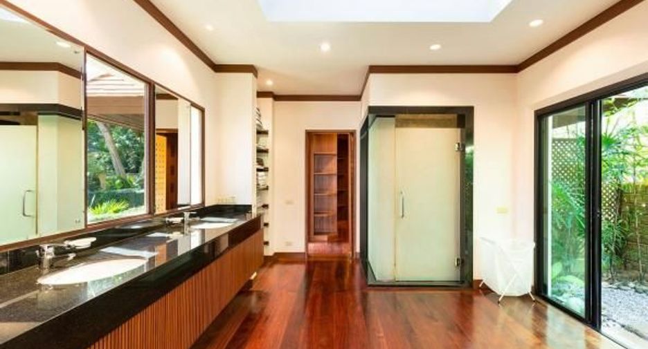 For sale 3 bed villa in Mueang Phuket, Phuket