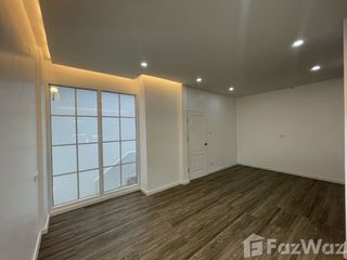 For sale 2 bed townhouse in Bueng Kum, Bangkok