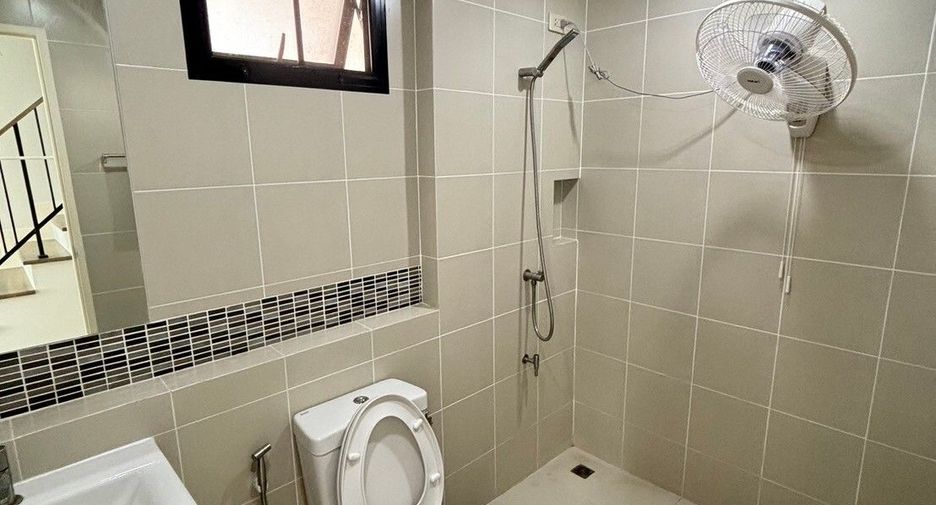 For sale 3 bed house in Phra Nakhon Si Ayutthaya, Phra Nakhon Si Ayutthaya