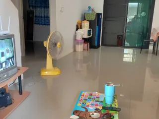 For sale 4 bed townhouse in Lat Lum Kaeo, Pathum Thani