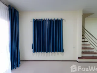 For sale 3 bed townhouse in Ban Phaeo, Samut Sakhon