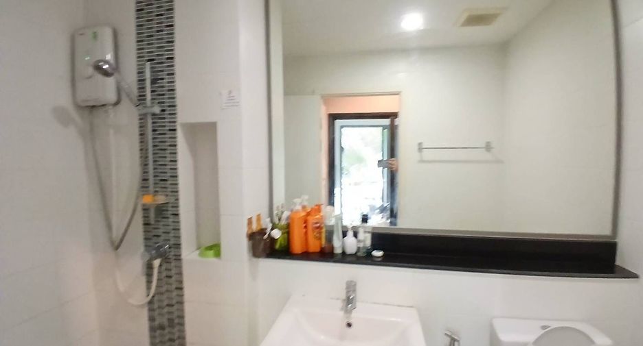 For sale 1 Beds condo in Dusit, Bangkok