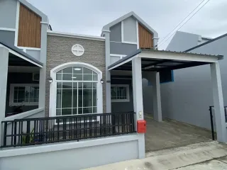 For rent 2 bed townhouse in Mueang Chon Buri, Chonburi