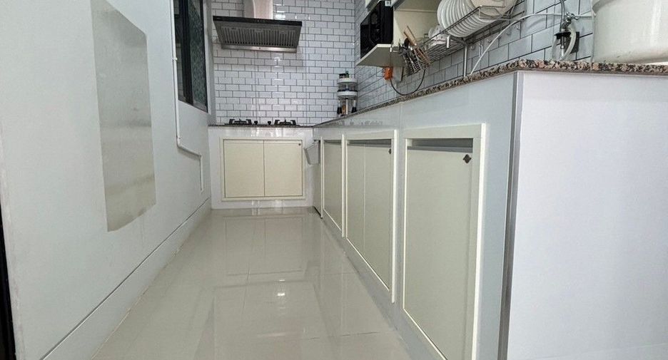 For sale 3 bed house in Phra Nakhon Si Ayutthaya, Phra Nakhon Si Ayutthaya