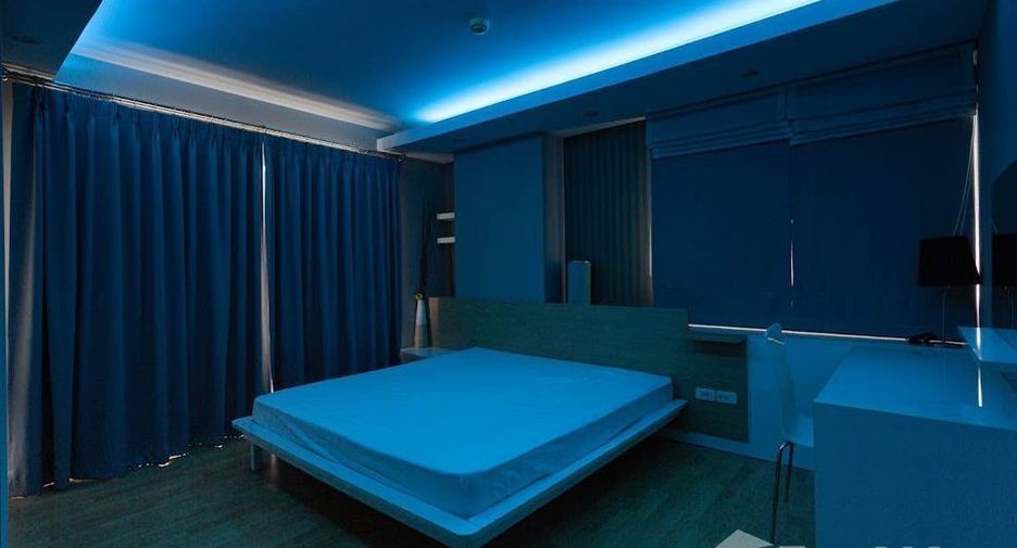 For sale 2 Beds condo in Bangkok Yai, Bangkok