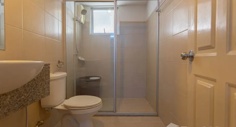 For sale 2 Beds condo in Bangkok Yai, Bangkok