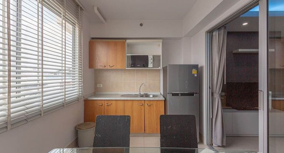 For sale 2 Beds condo in Bangkok Yai, Bangkok