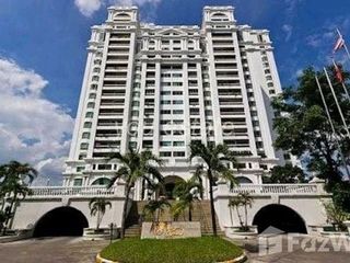 For sale 3 bed condo in Suan Luang, Bangkok